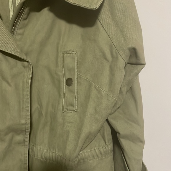 Matty M Army Green Utility anorak style Jacket with optional folded sleeves - Picture 6 of 13